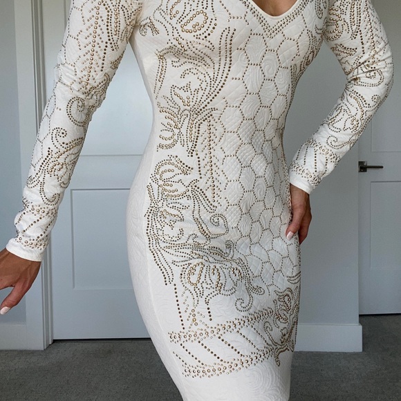 VENUS Dresses & Skirts - Gorgeous Venus Dress